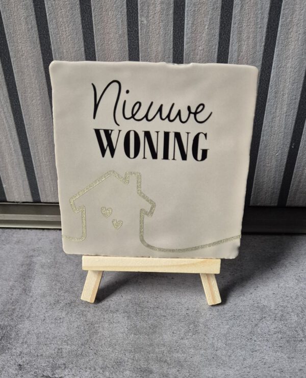 Nieuwe Woning Tegel
