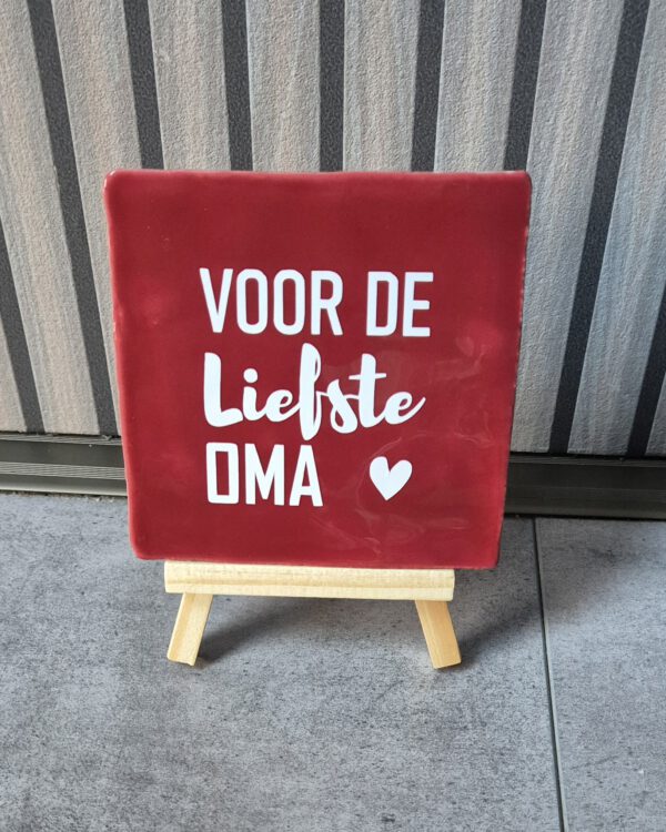 2026/01/1000177295.jpg Voor de liefste oma tegel